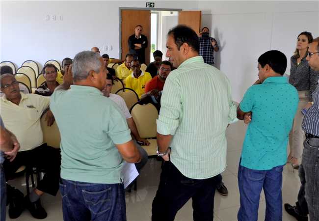  Prefeito Mário Alexandre se reuniu com membros da diretoria do Sindicato dos Taxistas de Ilhéus 